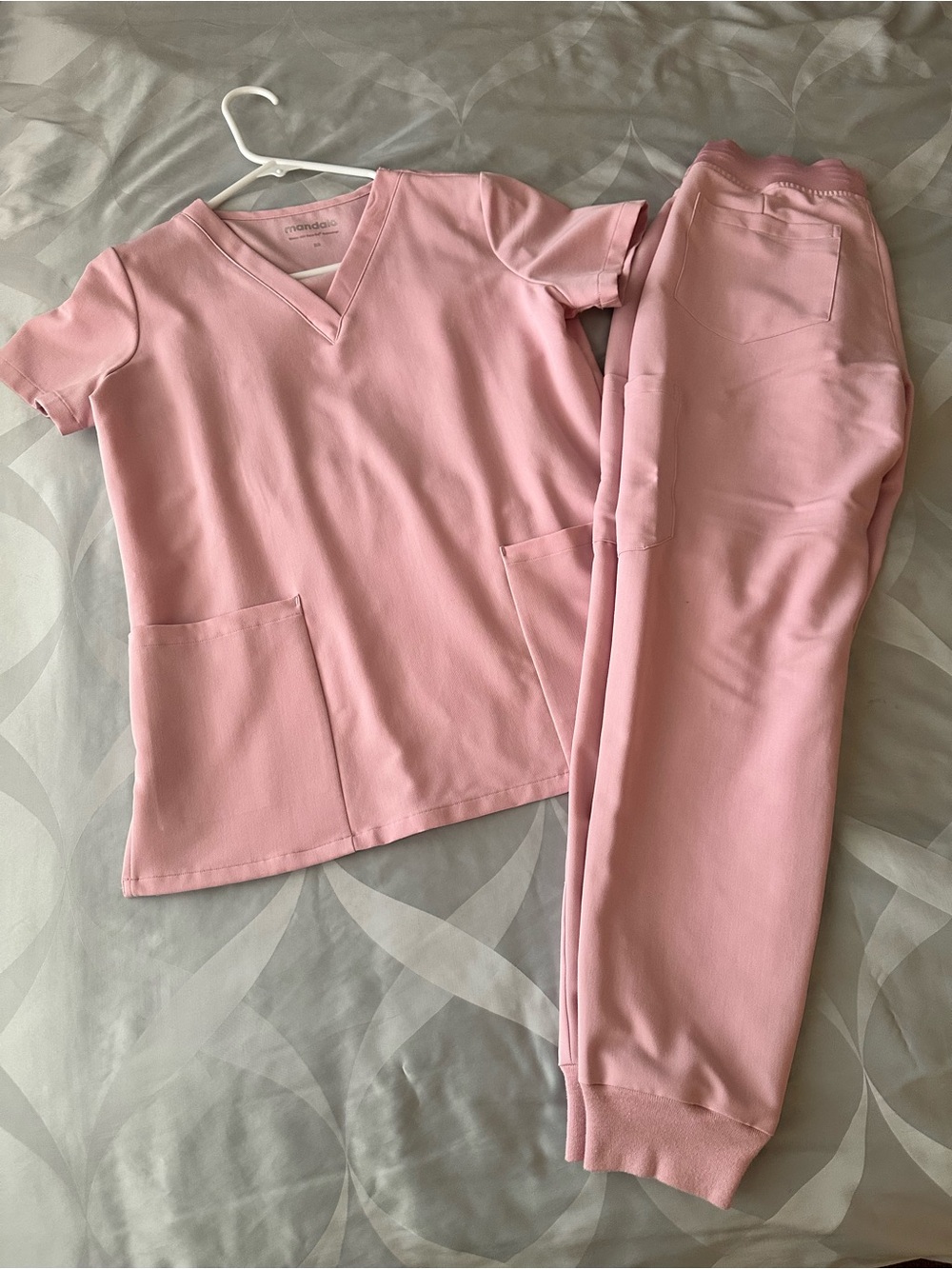 Mandala Women's Scrub Set - Top & Jogger Pants in Pink Pearl